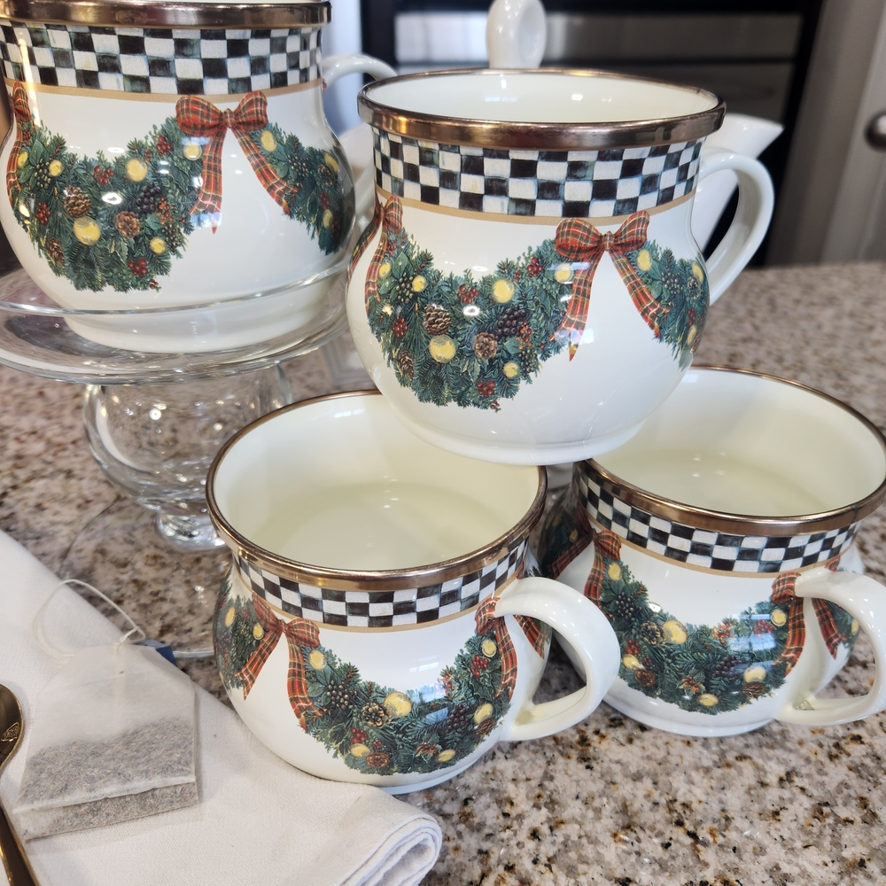 MacKenzie-Childs Holiday Wreath Check Mugs